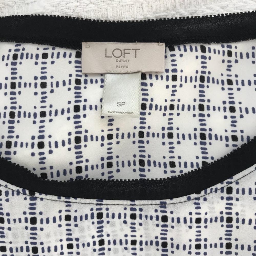 LOFT patterned shirt - Picture 3 of 3